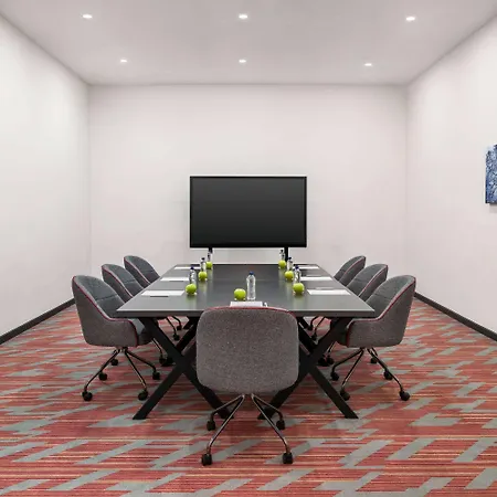 Ramada By Wyndham Karacabey מלון 4*