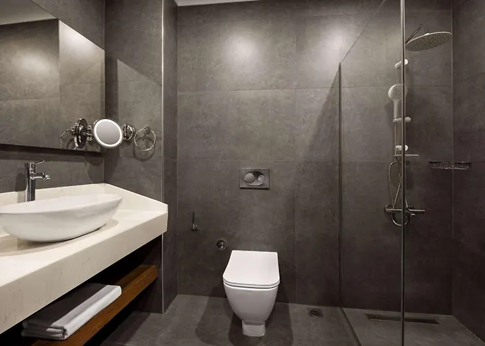 Ramada By Wyndham Karacabey 4* בורסה