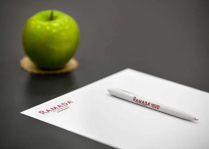 מלון Ramada By Wyndham Karacabey