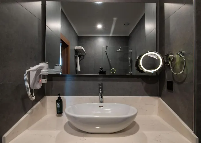 Ramada By Wyndham Karacabey בורסה